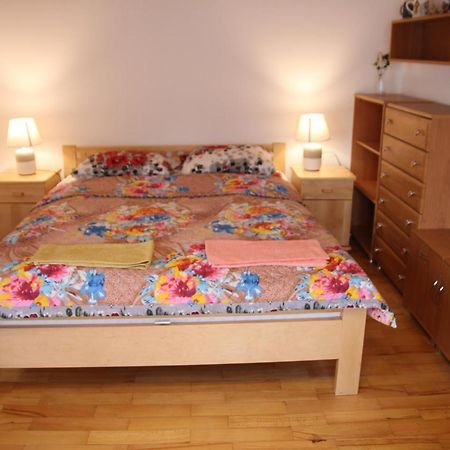 Zamsowka Villa Guciow Dış mekan fotoğraf