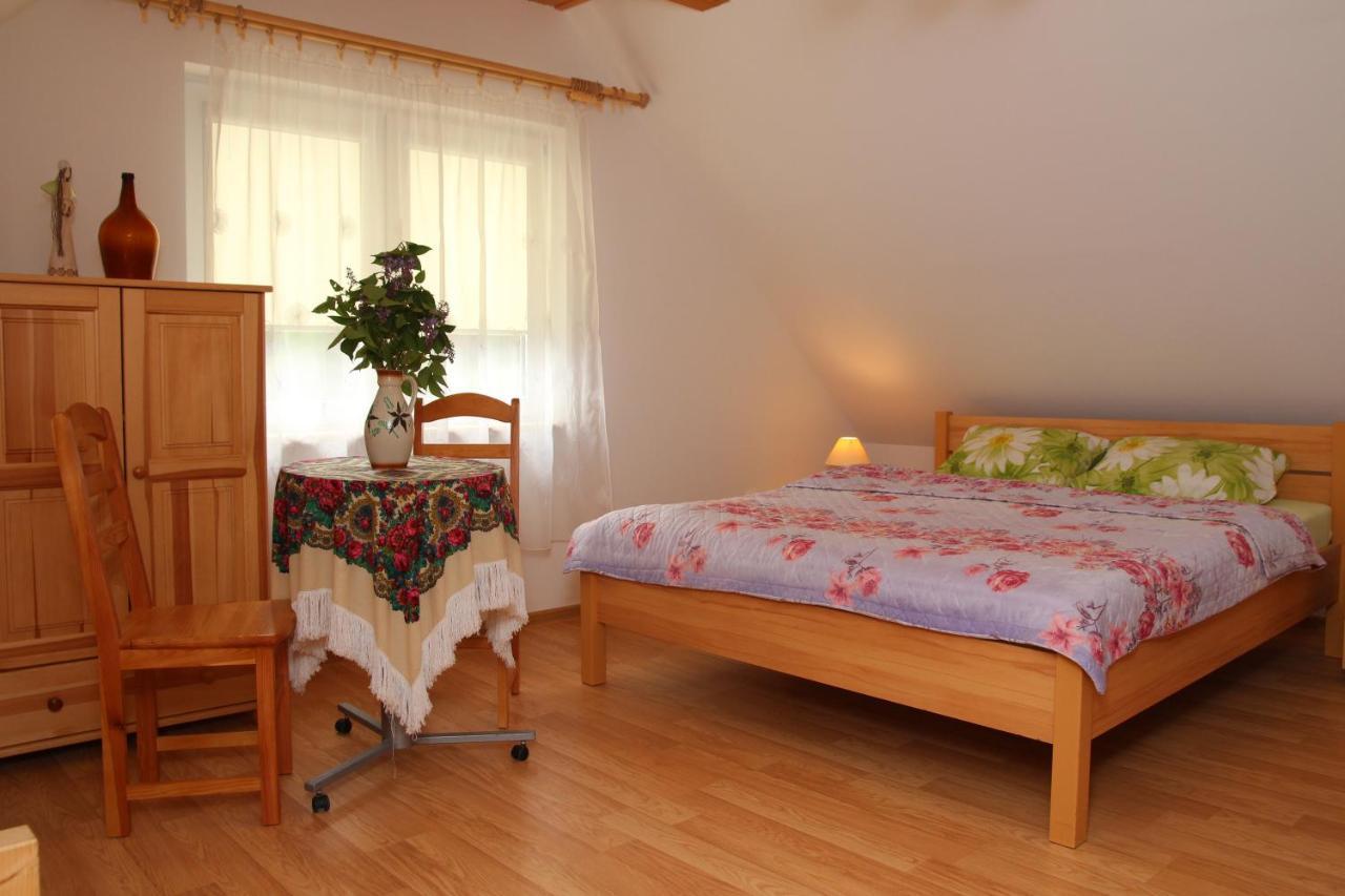 Zamsowka Villa Guciow Dış mekan fotoğraf
