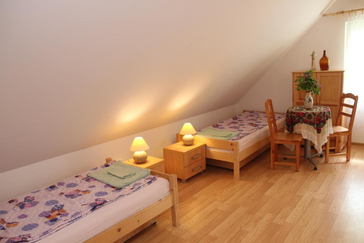 Zamsowka Villa Guciow Dış mekan fotoğraf