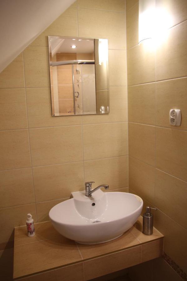 Zamsowka Villa Guciow Dış mekan fotoğraf