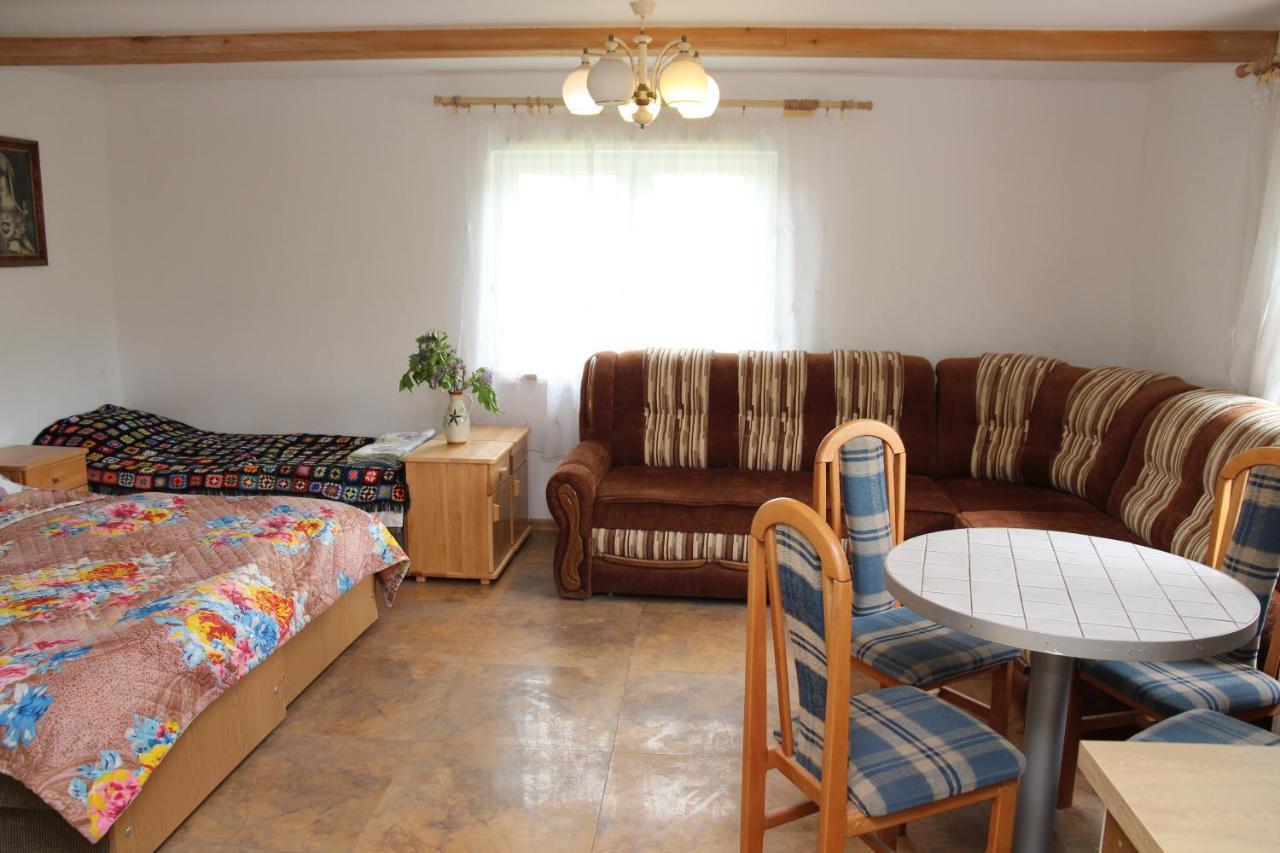Zamsowka Villa Guciow Dış mekan fotoğraf
